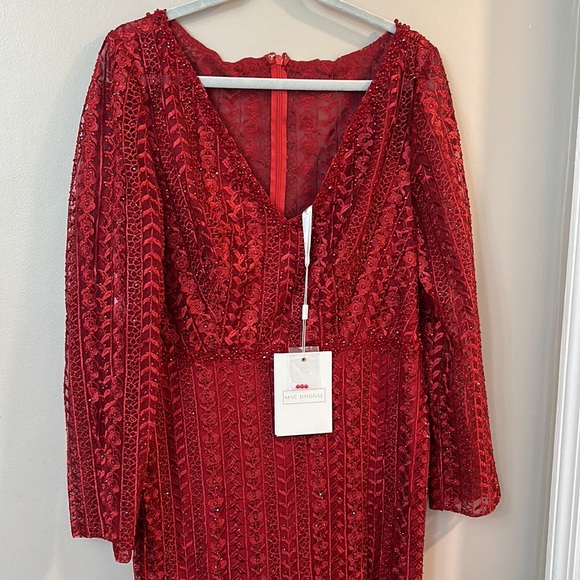 NWT Mac Duggal Embroidered Long Sleeve Red Trumpet Gown 20271 - Picture 5 of 11